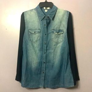 Jean shirt with black opaque sleeves